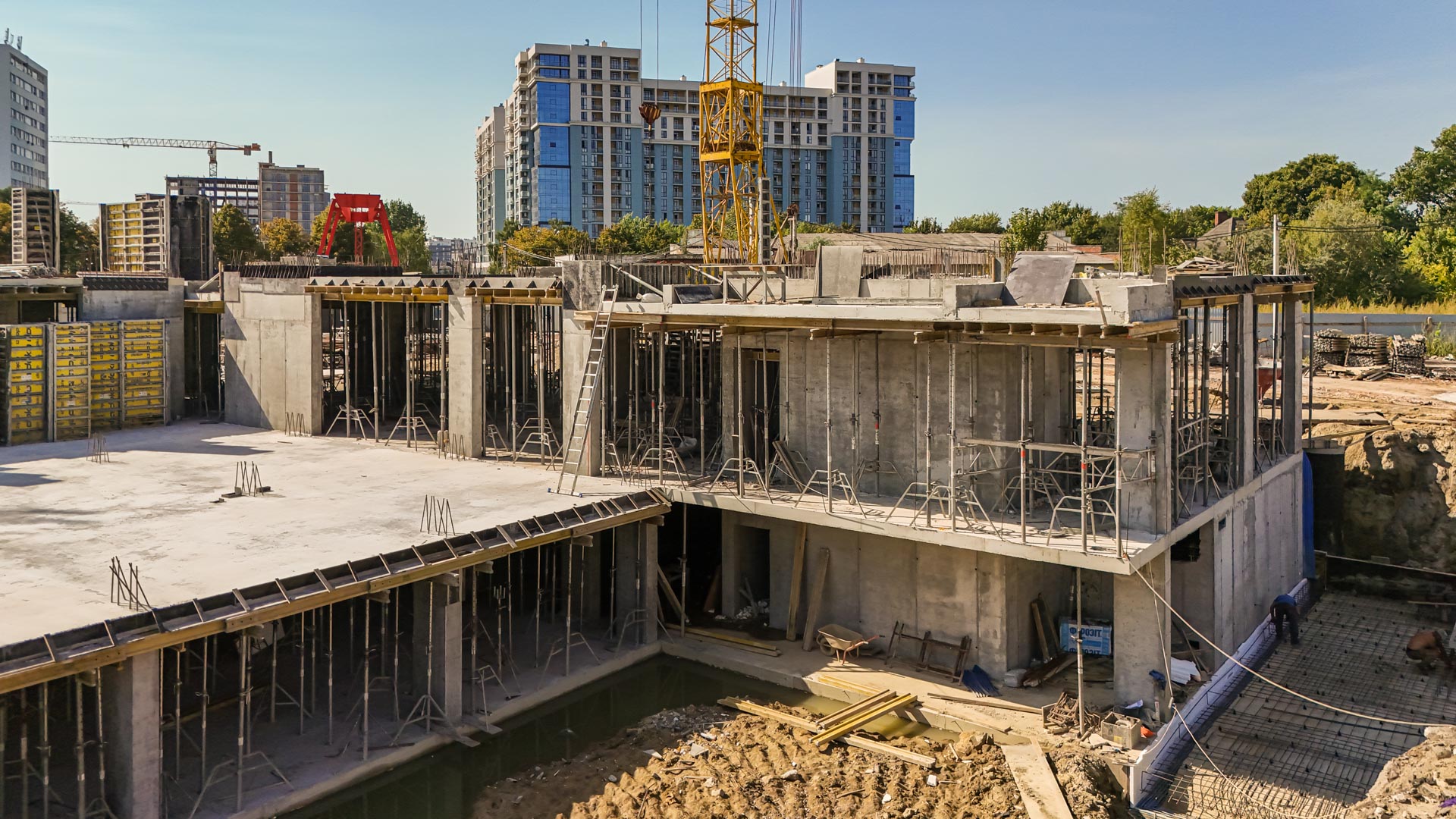 Серпень 2025 #8